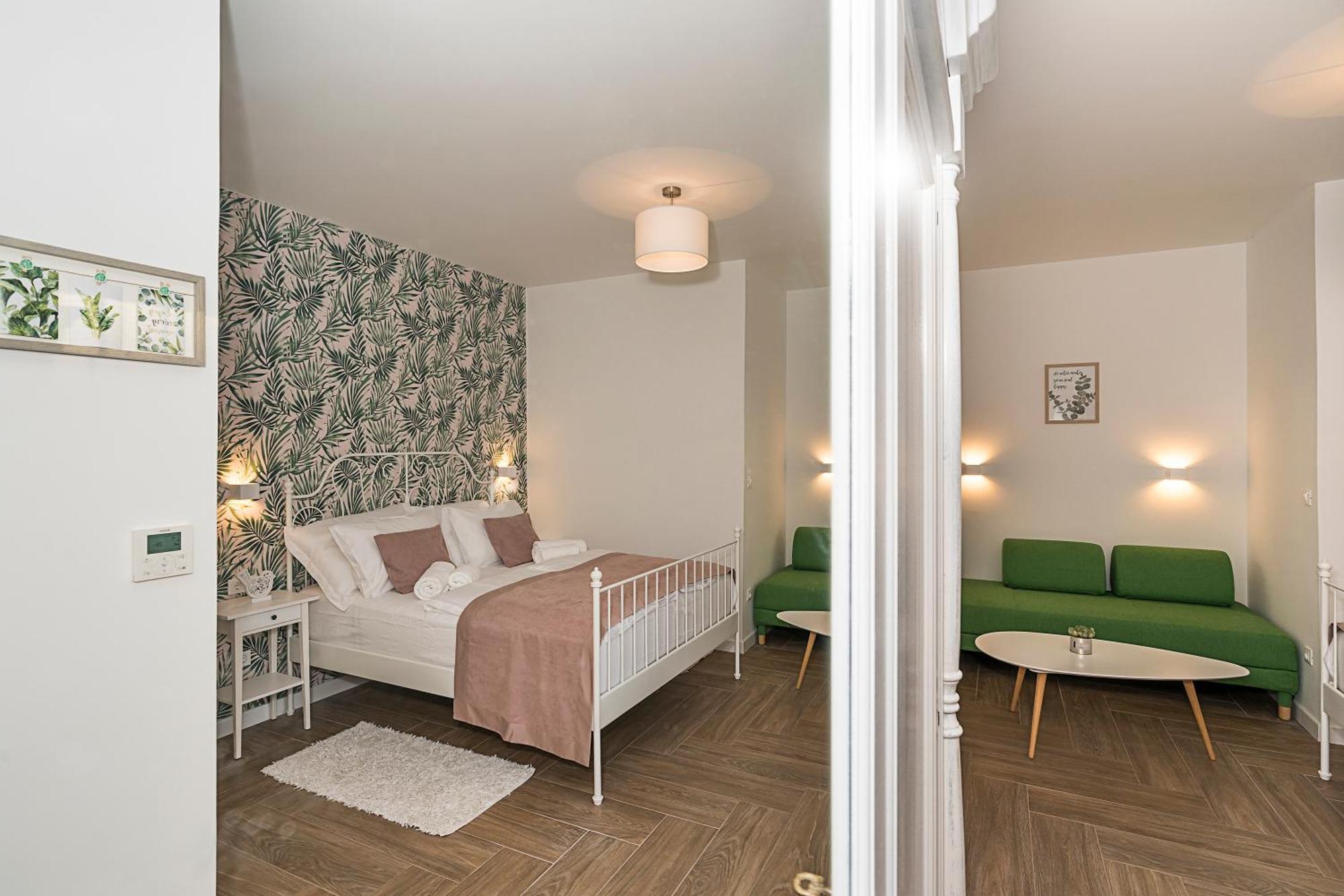Studio Apartments Marcel Спліт Екстер'єр фото