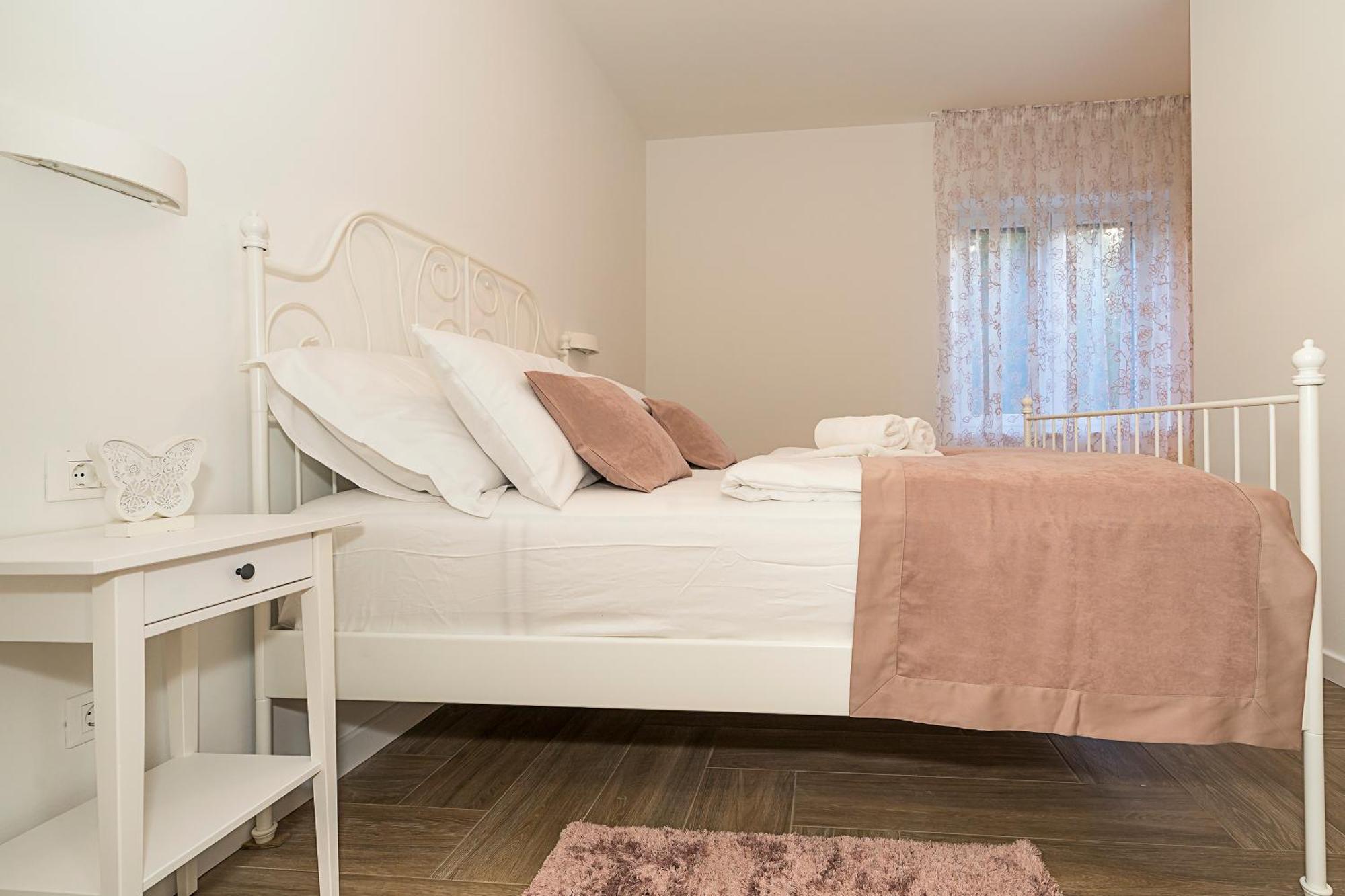 Studio Apartments Marcel Спліт Екстер'єр фото