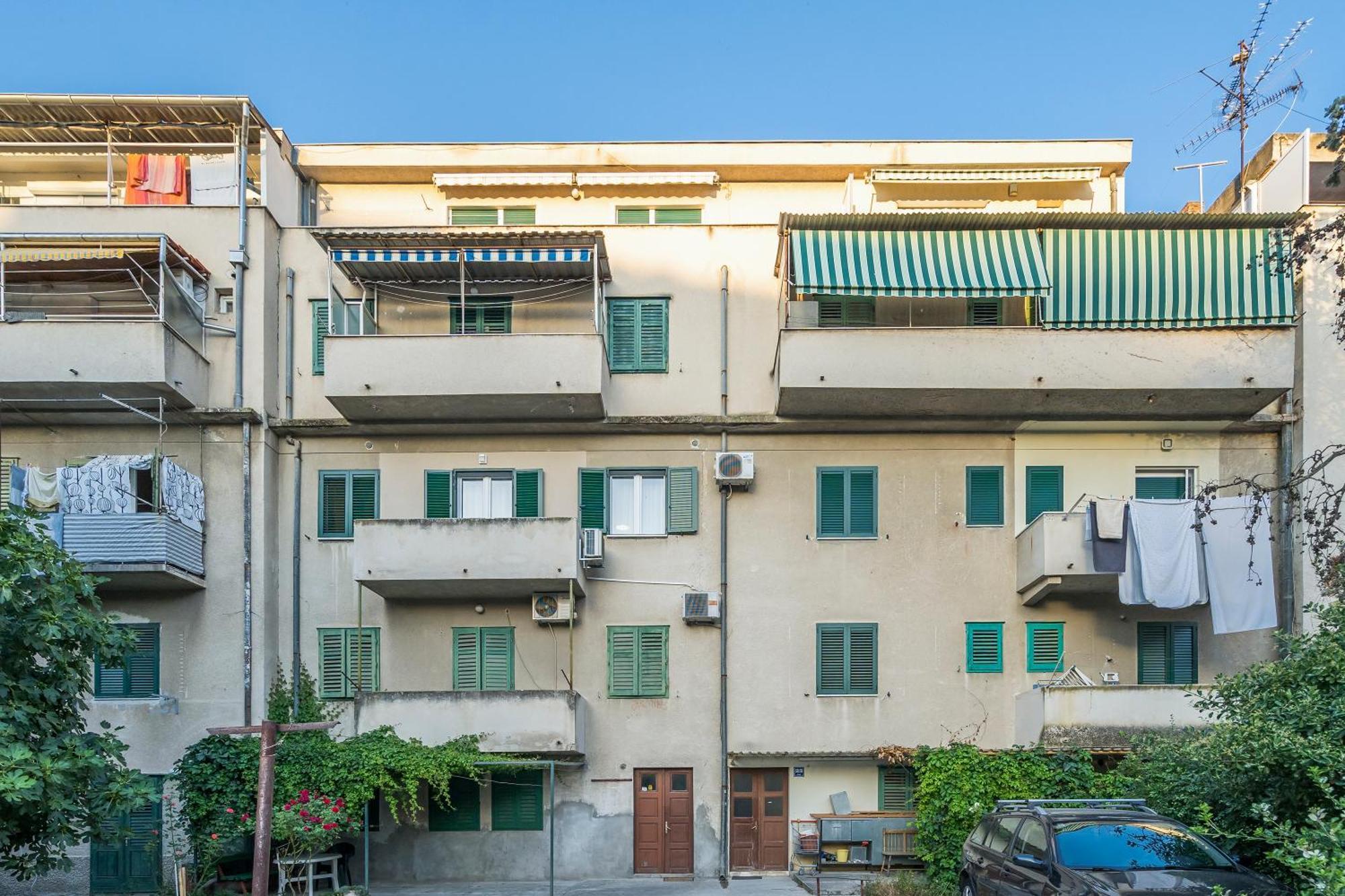 Studio Apartments Marcel Спліт Екстер'єр фото