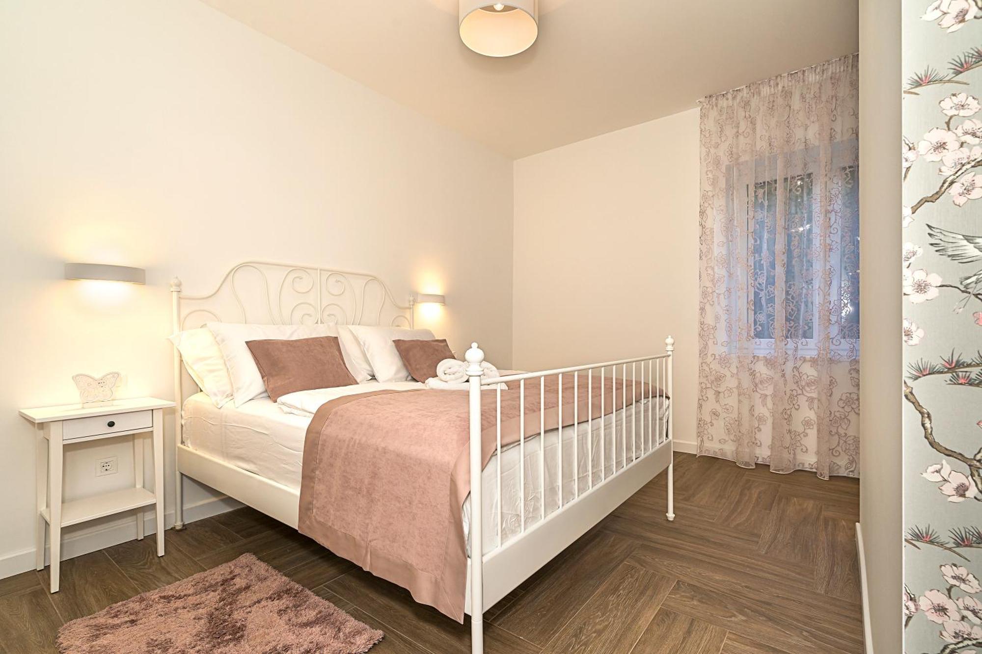 Studio Apartments Marcel Спліт Екстер'єр фото